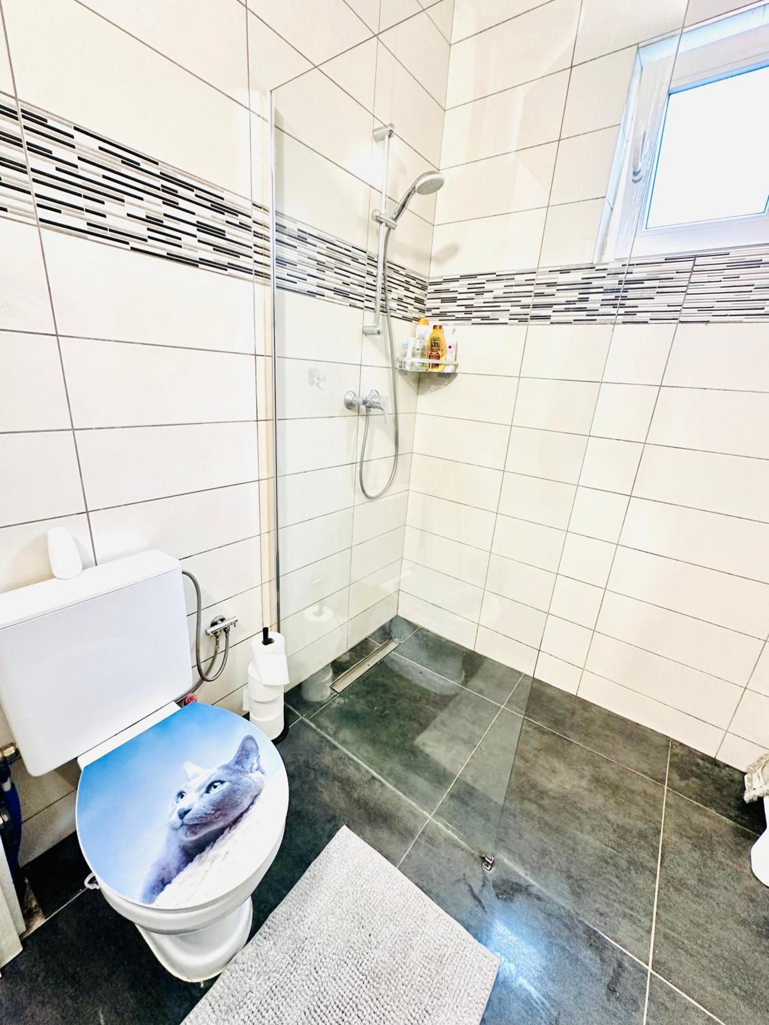 Lux Studio Appartment Брюссель Экстерьер фото